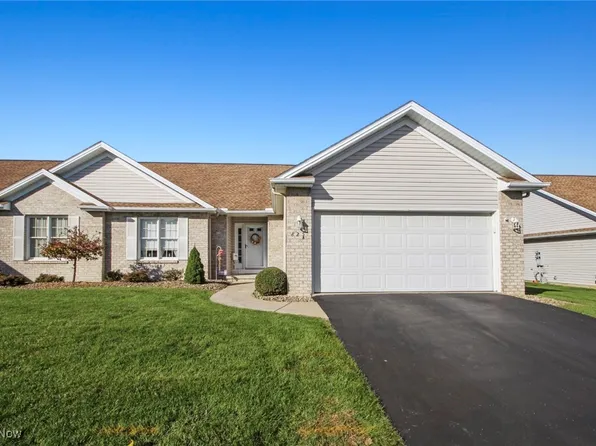 825 Auburn Hills Dr Unit B, Youngstown, OH 44512