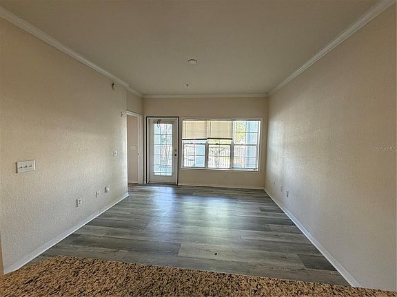 5th image of 3561 Conroy Rd APT 225