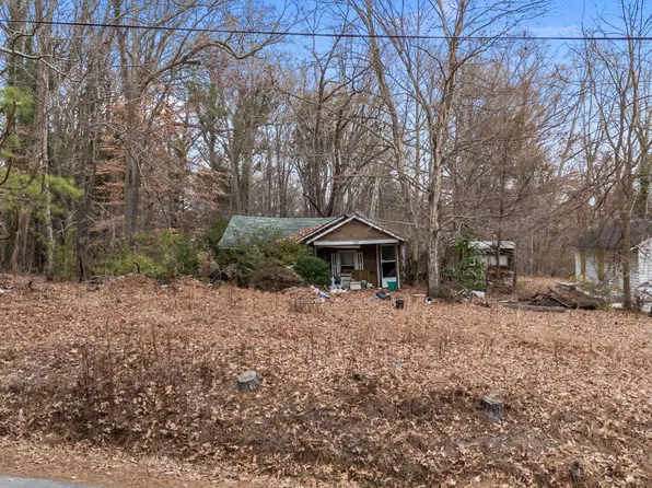 (undisclosed Address), Gaston, NC 27832