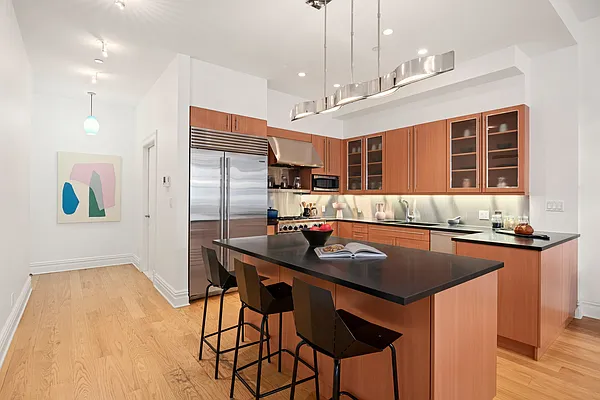 Sold by Corcoran | media 7