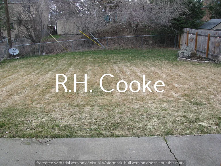 4245 E 9th Ave — Photo 37