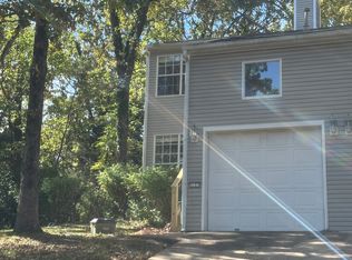 3127 N Kensington Ct, Fayetteville, AR 72703