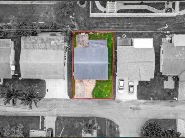 2716 NW 51st Place, Tamarac, FL 33309