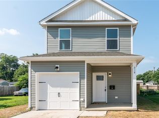 323 Wellons St, Suffolk, VA 23434