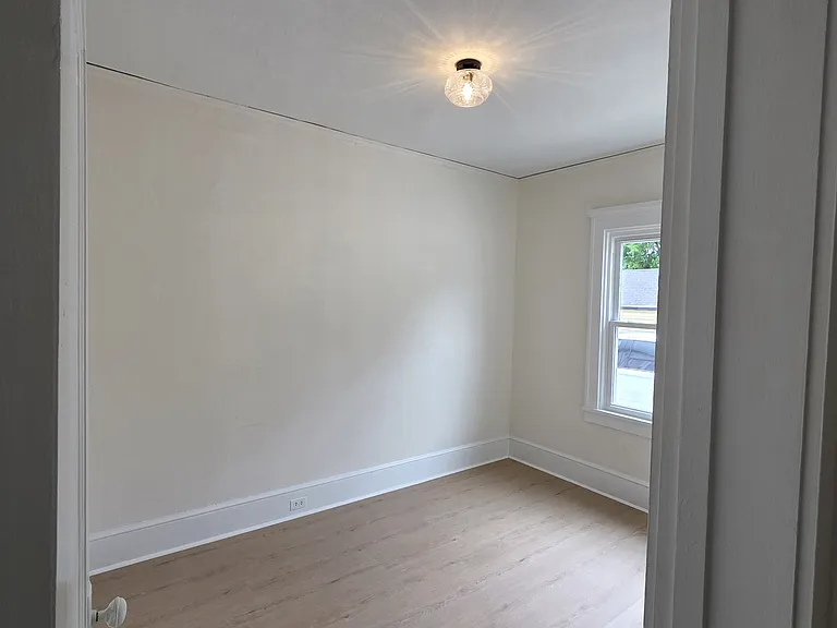 1008 George St — Photo 15