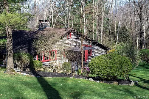892 Duell Rd Photo 1