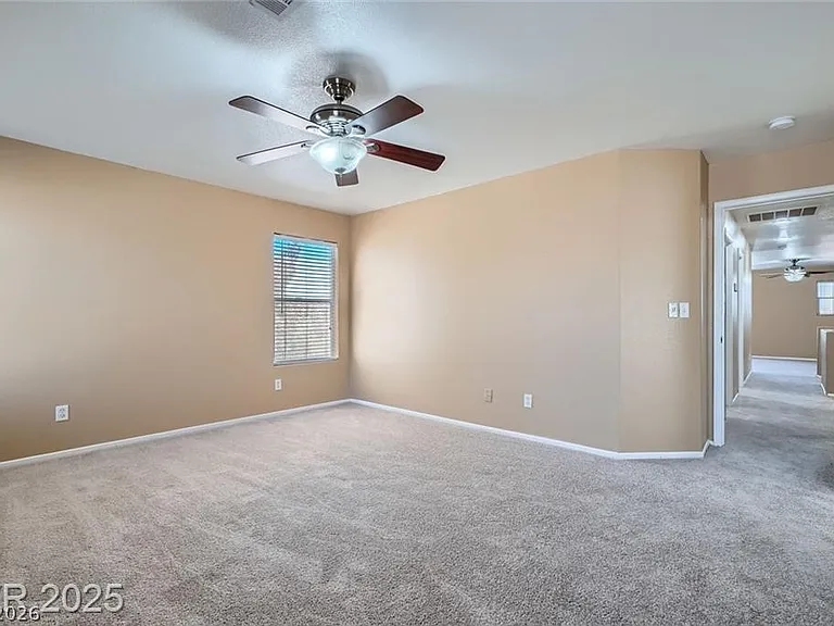 3141 Diamond Crest Ln — Photo 17