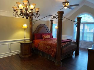 208 Plyersmill Rd, Cary, NC 27519