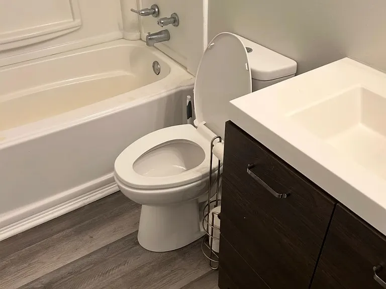4513 Norborne Rd — Photo 11