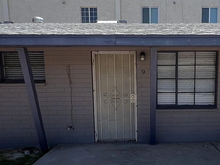 207 E Alice Ave #9 — Photo 3