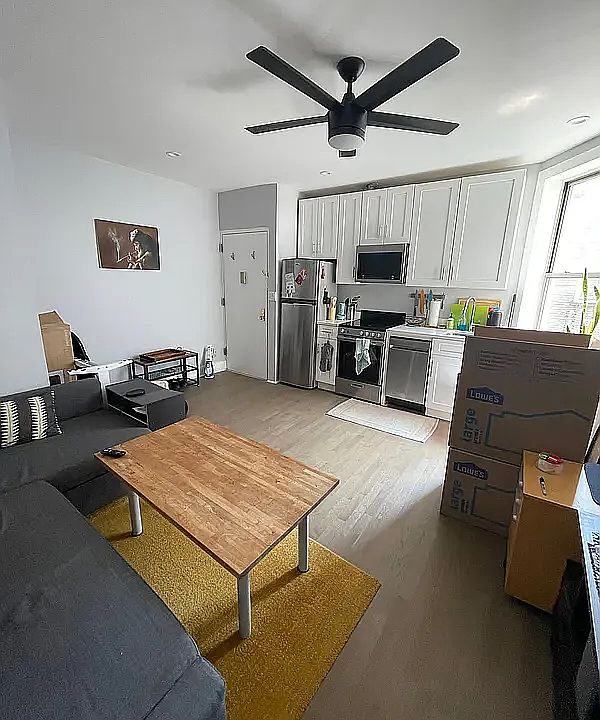 1st image of 291 Lincoln Pl #C