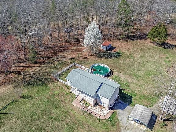 4th image of 311 Fletcher Rd