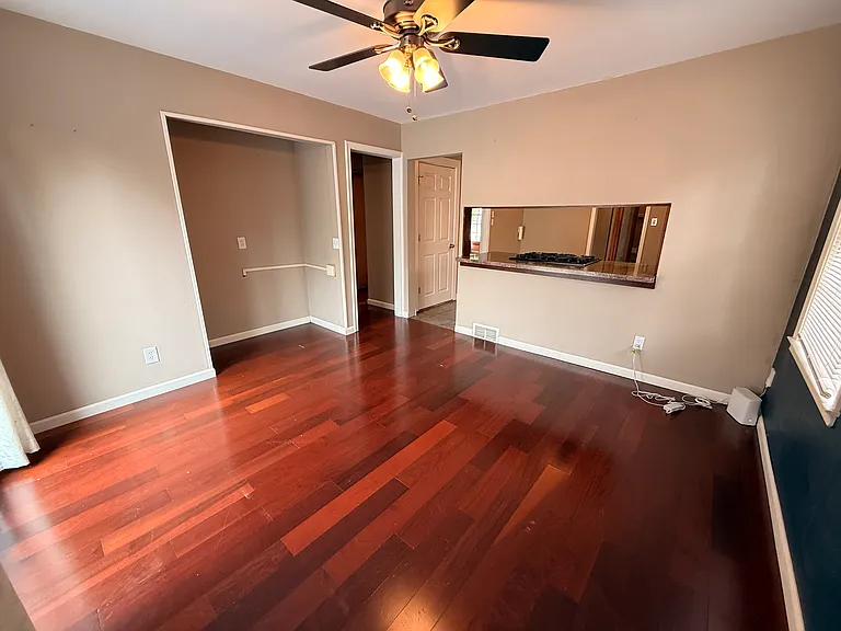 2056 Lennon St — Photo 7