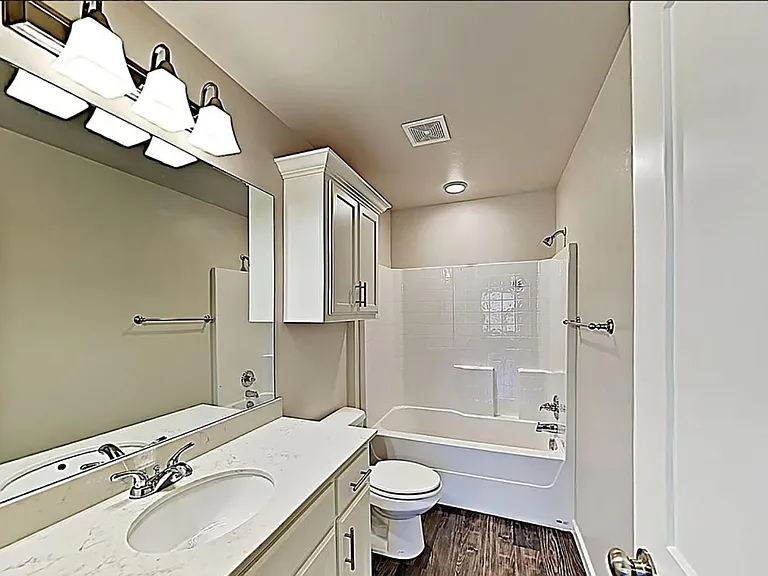401 Summit Ridge Dr — Photo 4