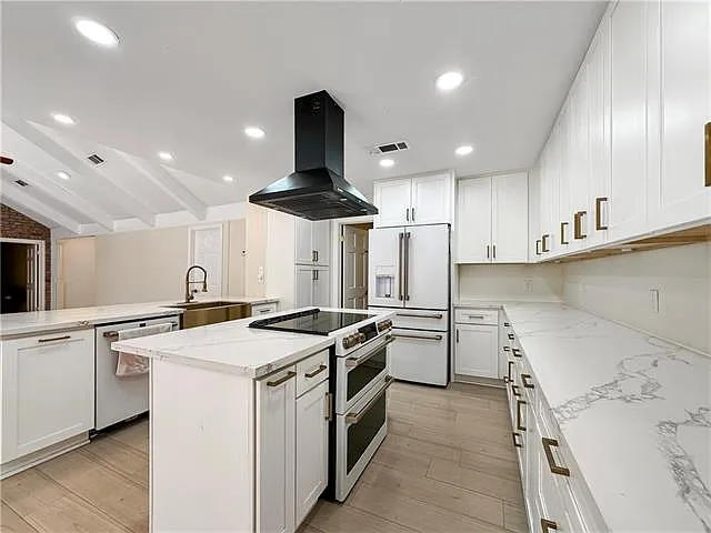 61258 N Military Rd — Photo 11