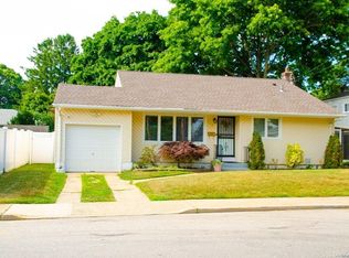 562 Champlain Ave, West Hempstead, NY 11552