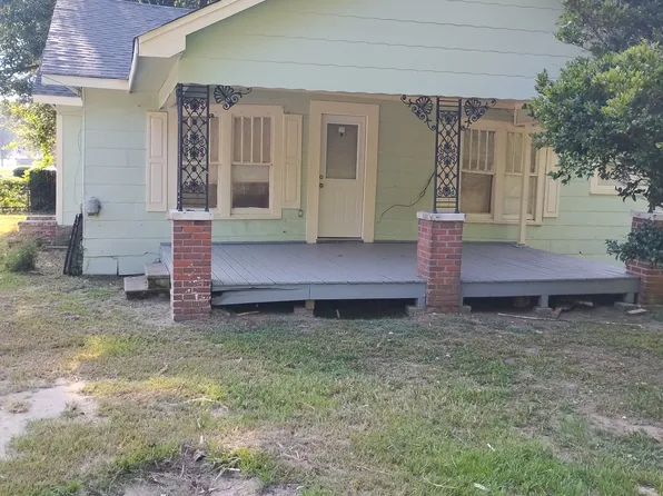 160 Airport Rd, Hattiesburg, MS 39401