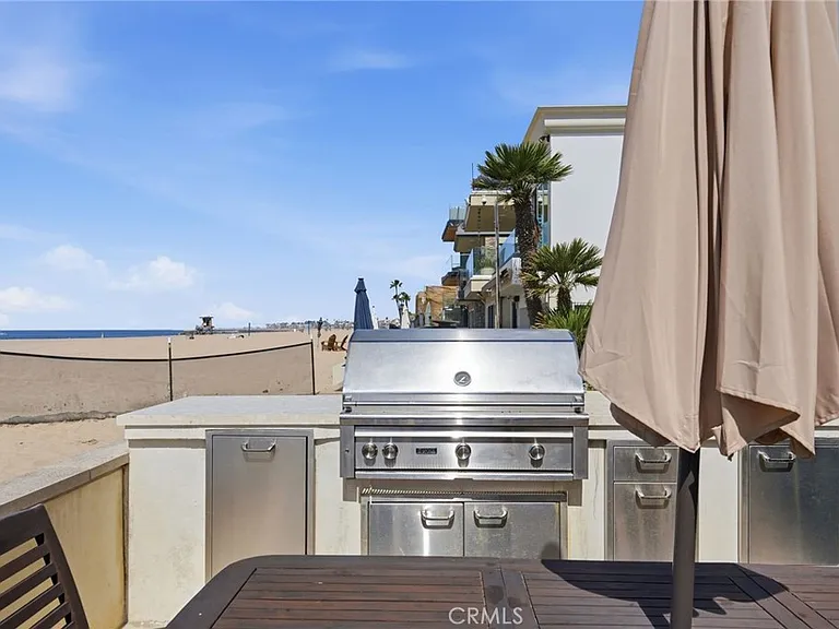 3715 Seashore Dr — Photo 30