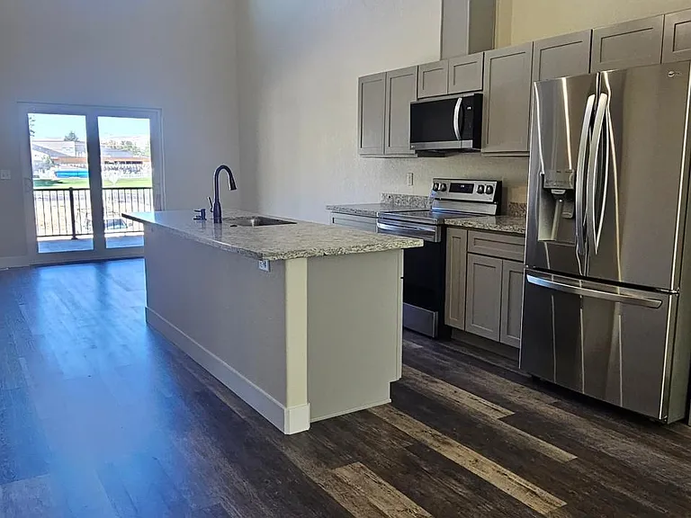 310 Selah Ave — Photo 4