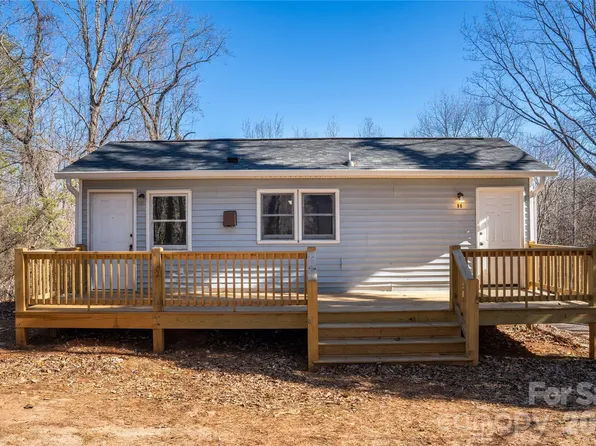 96 Jackson Street Ext, Tryon, NC 28782