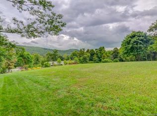 99999 Haw Creek Cir, Asheville, NC 28805