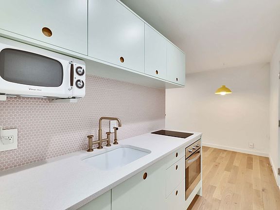 3rd image of 2020 S Congress Ave APT 1224