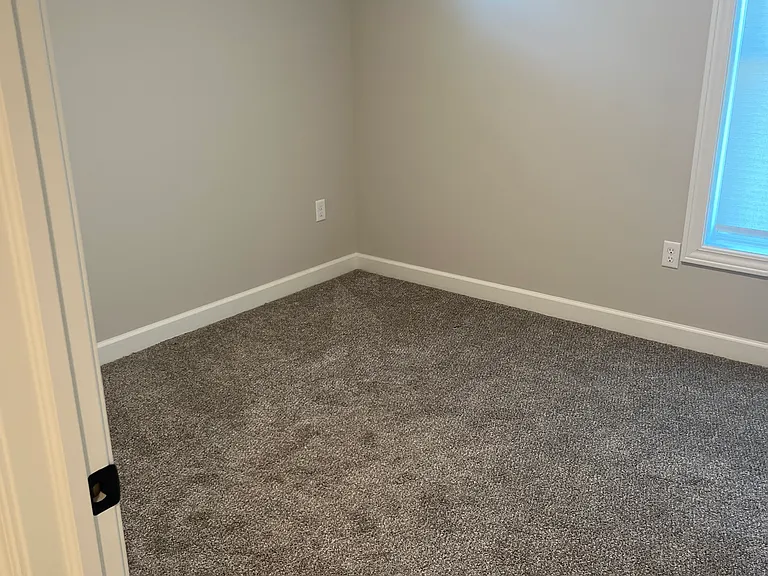 603 W Main St — Photo 11