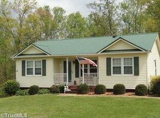 1101 Kentland Dr, King, NC 27021