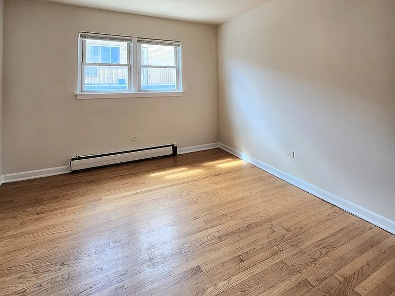 5700 W 35th St #8N — Photo 8