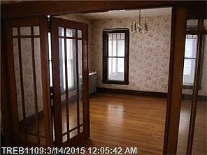 2nd image of 25 Washington St