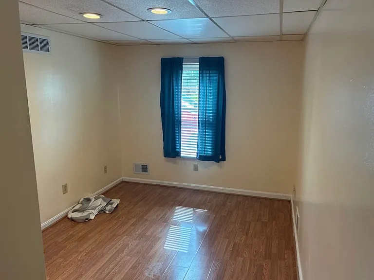322 Highway 44 E #5 — Photo 1
