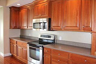 4th image of 165 Bunker Cir