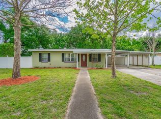 130 Flamingo Dr, Auburndale, FL 33823