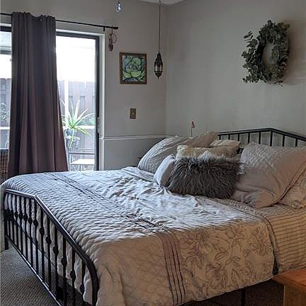 5th image of 8989 Somerset Blvd