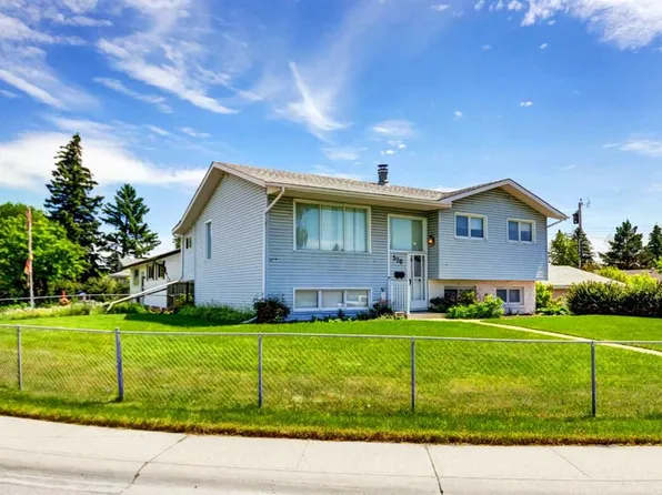 520 W Foritana Rd SE, Calgary, AB T2A 2B6