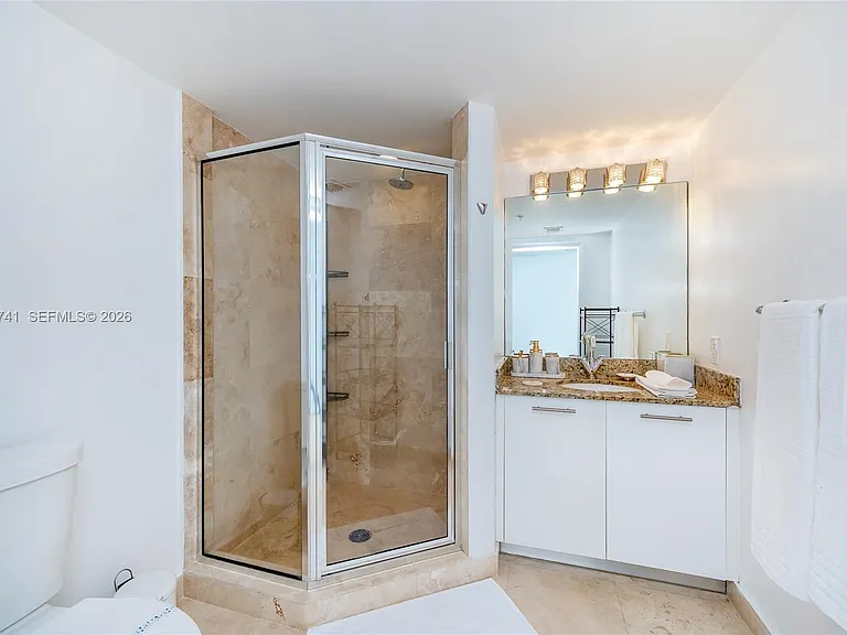 41 SE 5th St #1508 — Photo 12