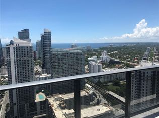 45 SW 9th St APT 3805, Miami, FL 33130