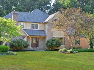 29280 Cowles Dr, Bay Village, OH 44140