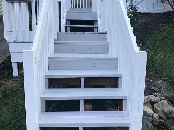 2nd image of 6577 Rainbow Ln