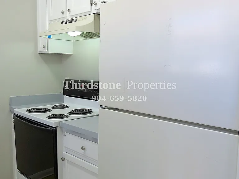 1324 Jefferson Ave #C — Photo 5