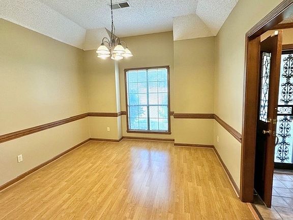 2nd image of 5095 Sunny Autumn Ln