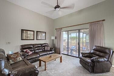 3rd image of 101 W Calle Frambuesa