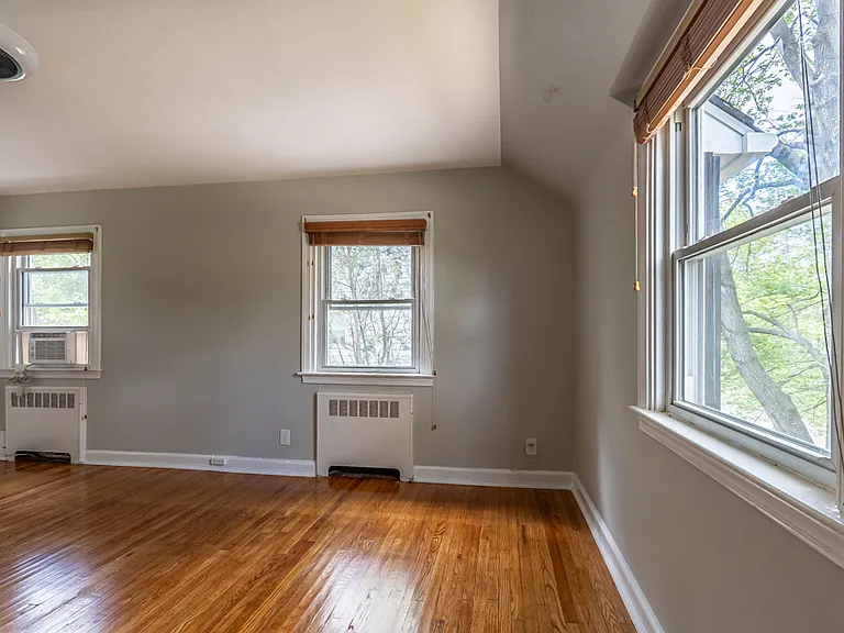 644 Meetinghouse Rd — Photo 28