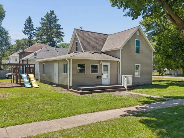 403 S Holcombe Ave, Litchfield, MN 55355