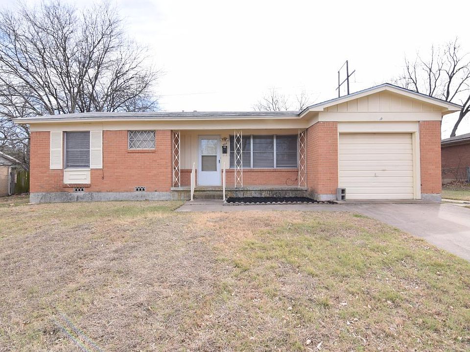 1st image of 2318 Sunny Ln