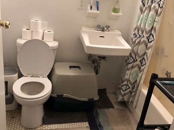 5th image of 725 E 9th St #5G