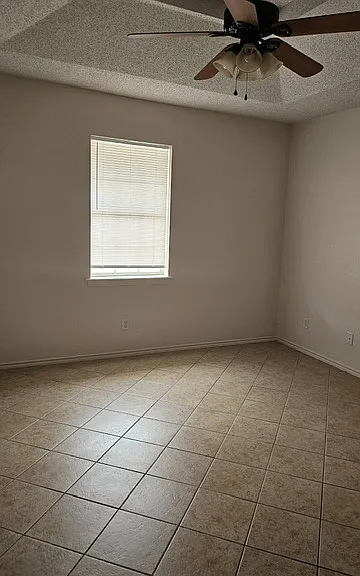 1810 Lexington Cir #2 — Photo 7