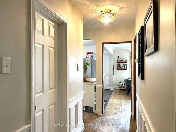 5th image of 4 Parkchester Rd