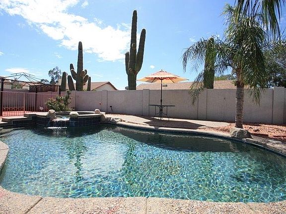 Pool 2