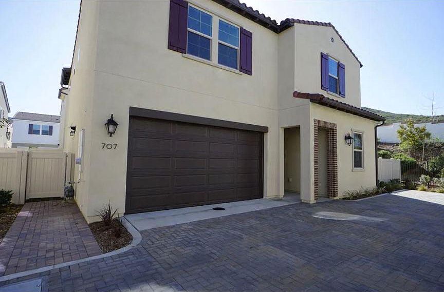 1st image of 707 Merit Dr